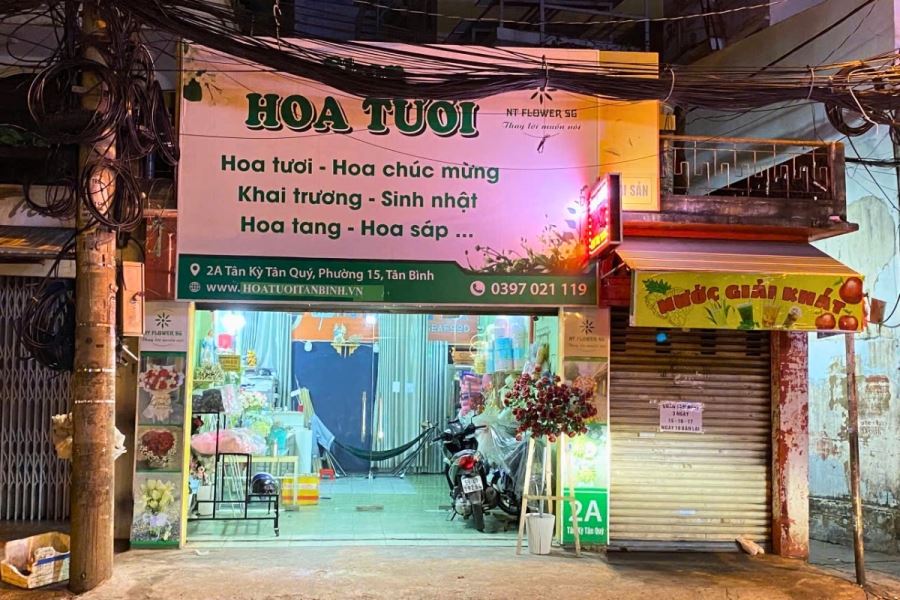 Mặt tiền shop hoa tươi NT Flower SG tại T&acirc;n B&igrave;nh