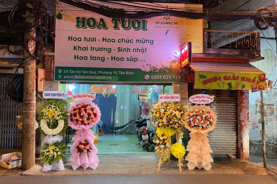 Mặt tiền shop hoa tươi NT Flower SG tại T&acirc;n B&igrave;nh