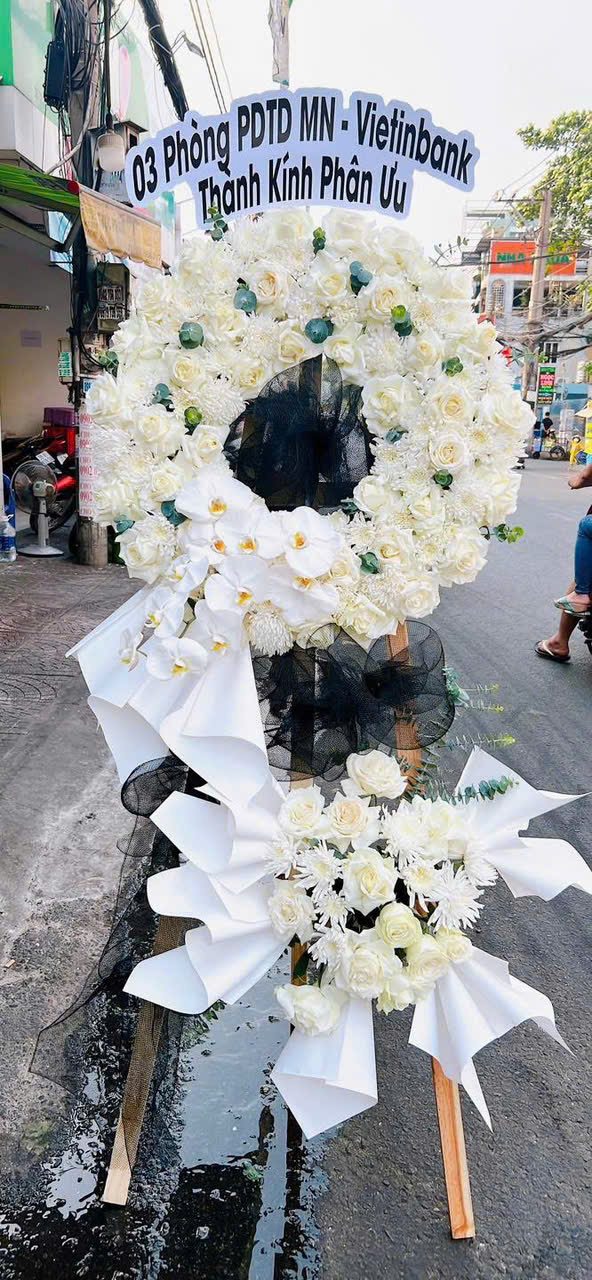 Hoa Tang Trang Trọng HT66