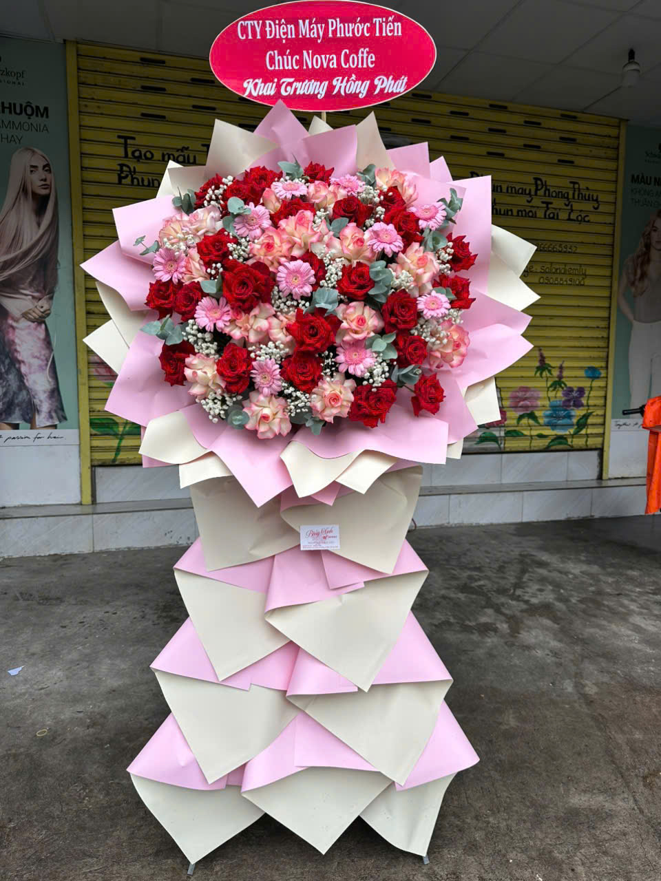 Kệ Hoa Khai Trương Đỏ Hồng KT34