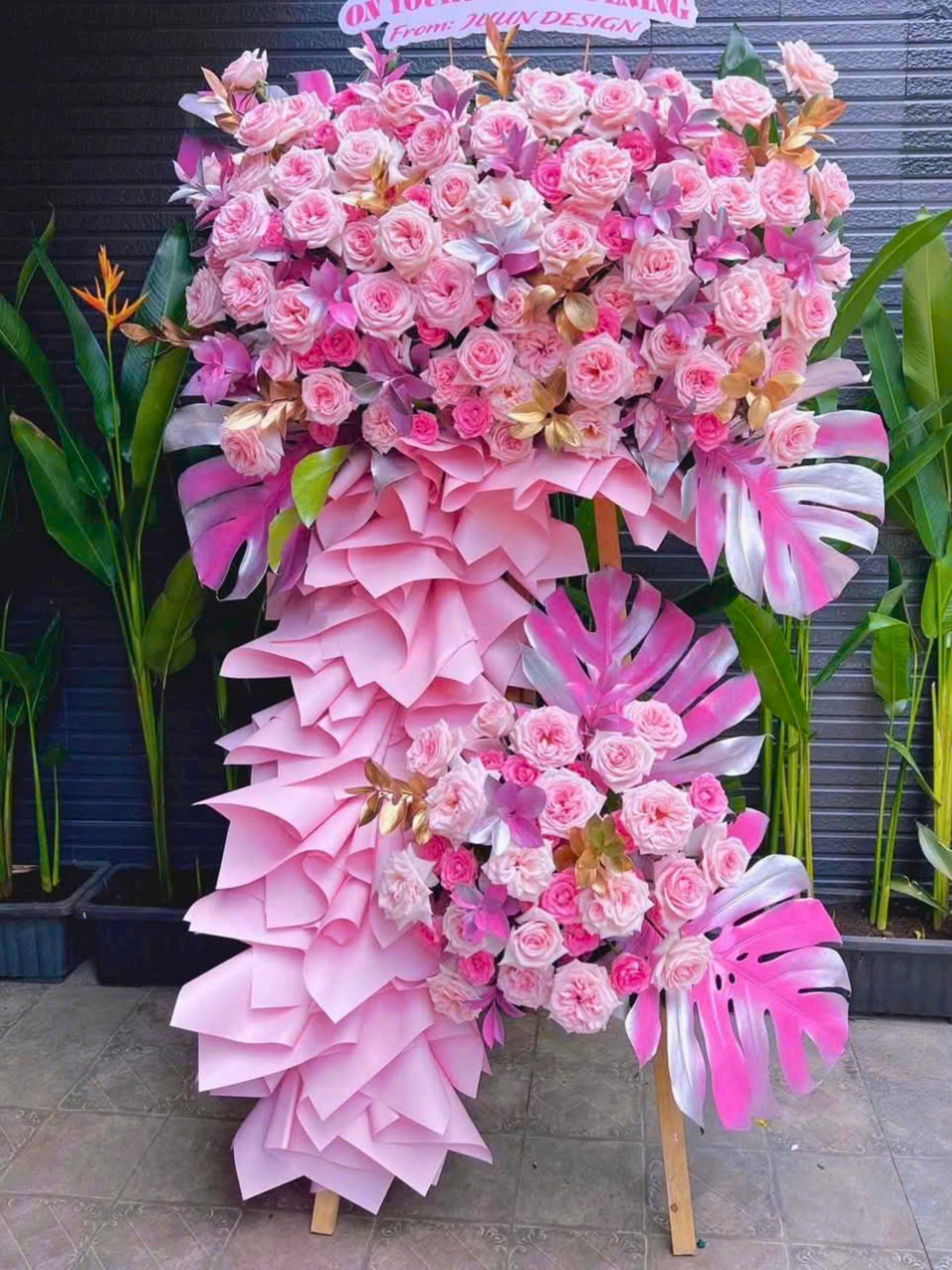 Kệ Hoa Khai Trương Hoa Hồng OHARA Sang Trọng