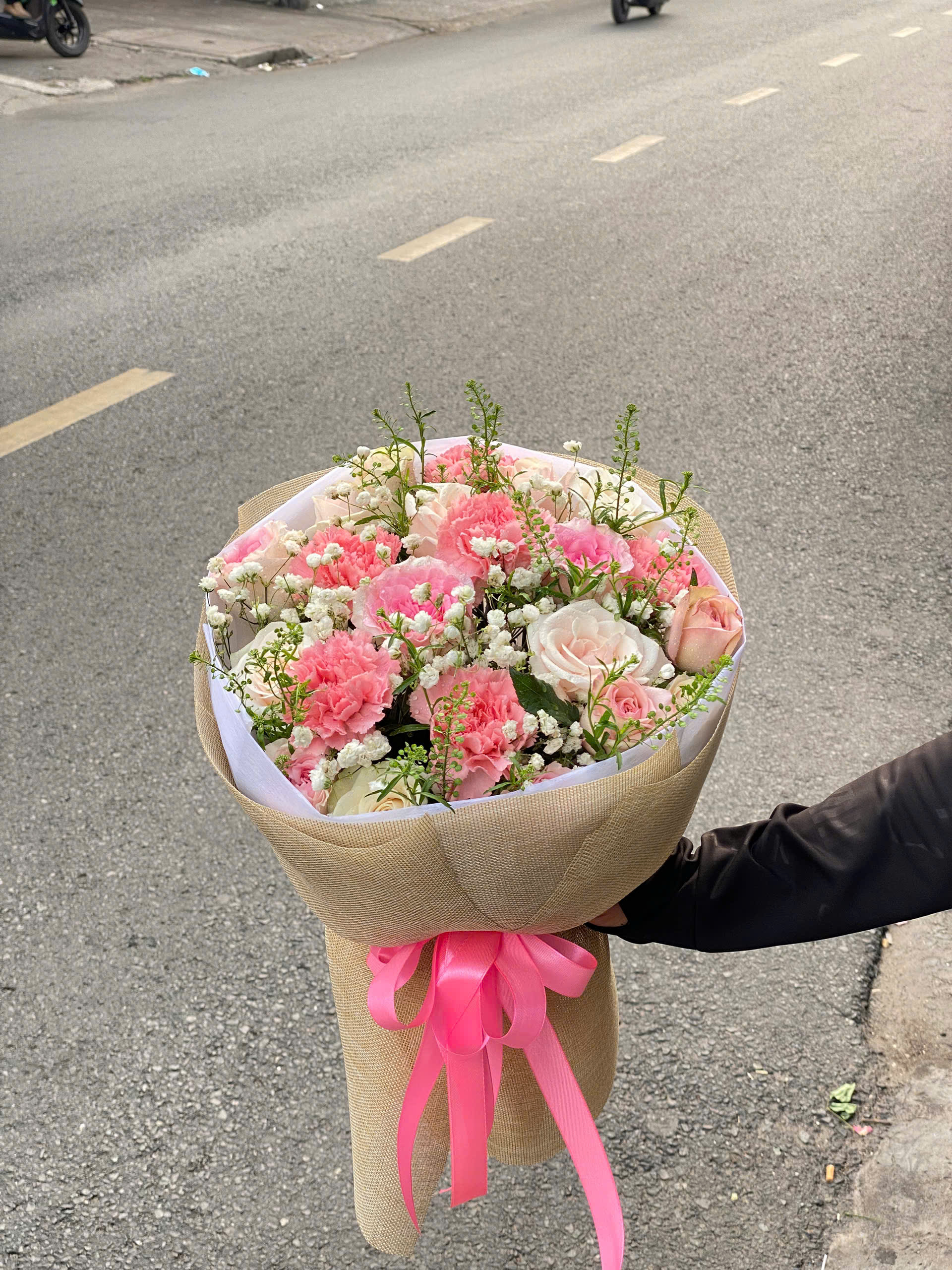 Hoa Bó Tròn Hồng 8/3 HB28