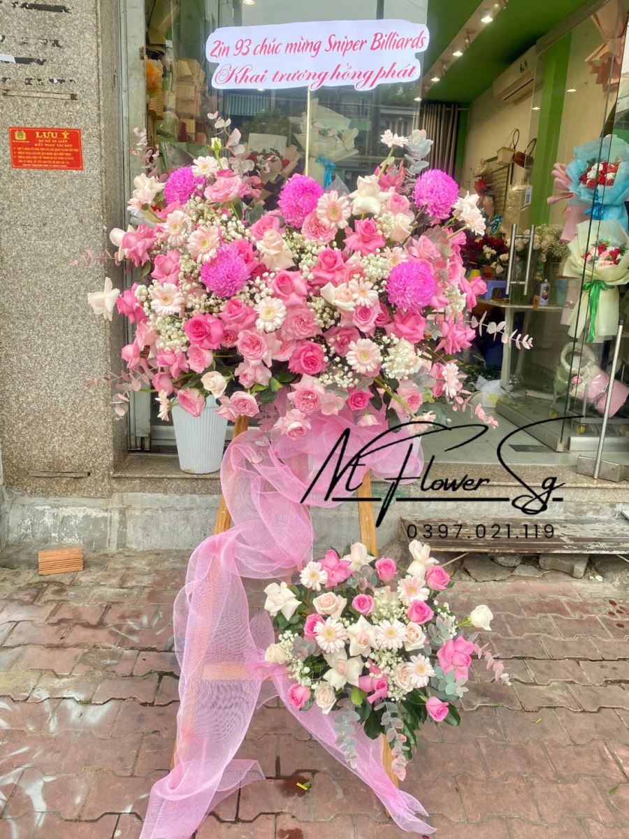 Kệ hoa khai trương đẹp tại T&acirc;n B&igrave;nh