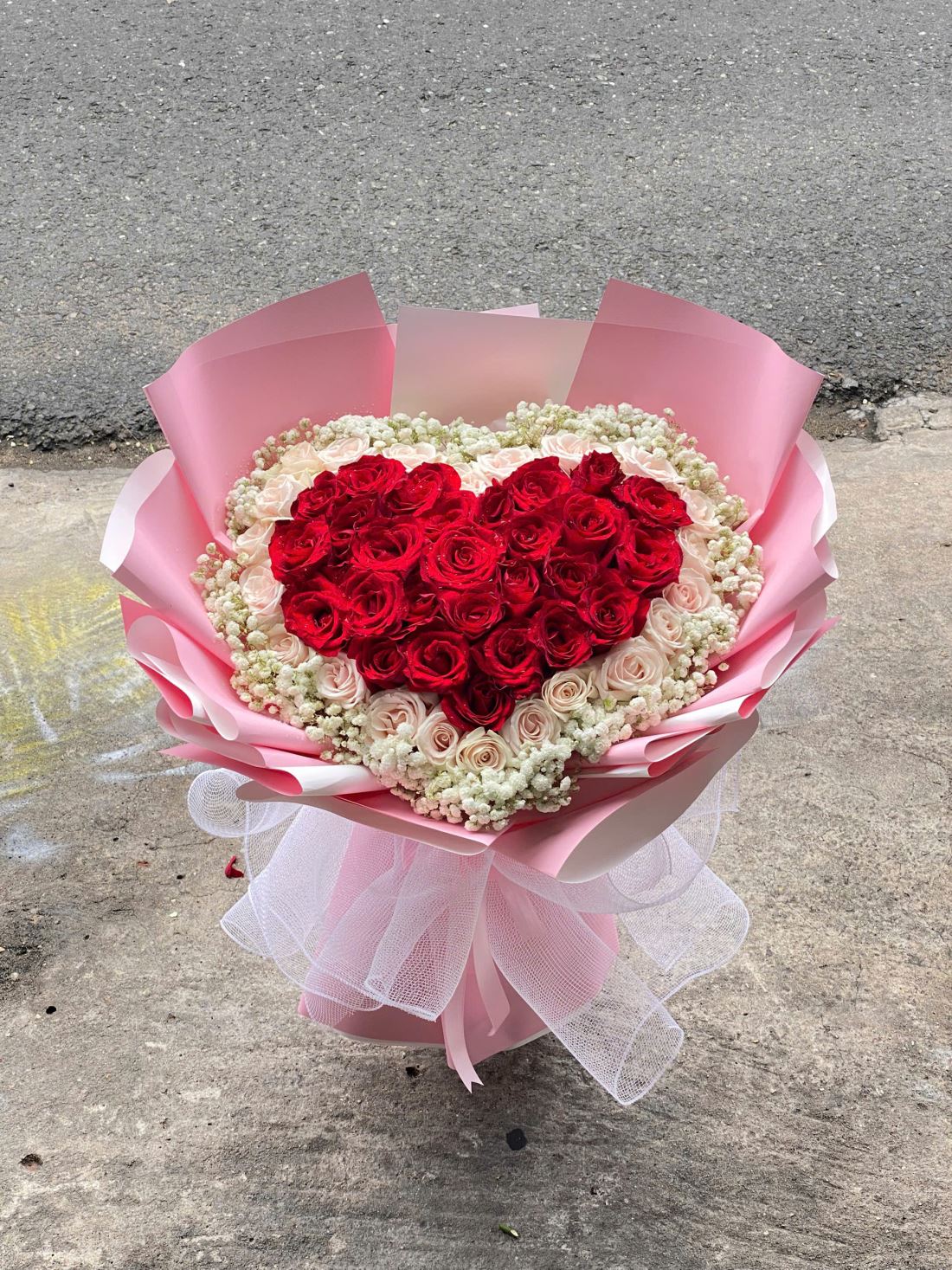 Bó Hoa Hồng Đỏ Lãng Mạn - BH103