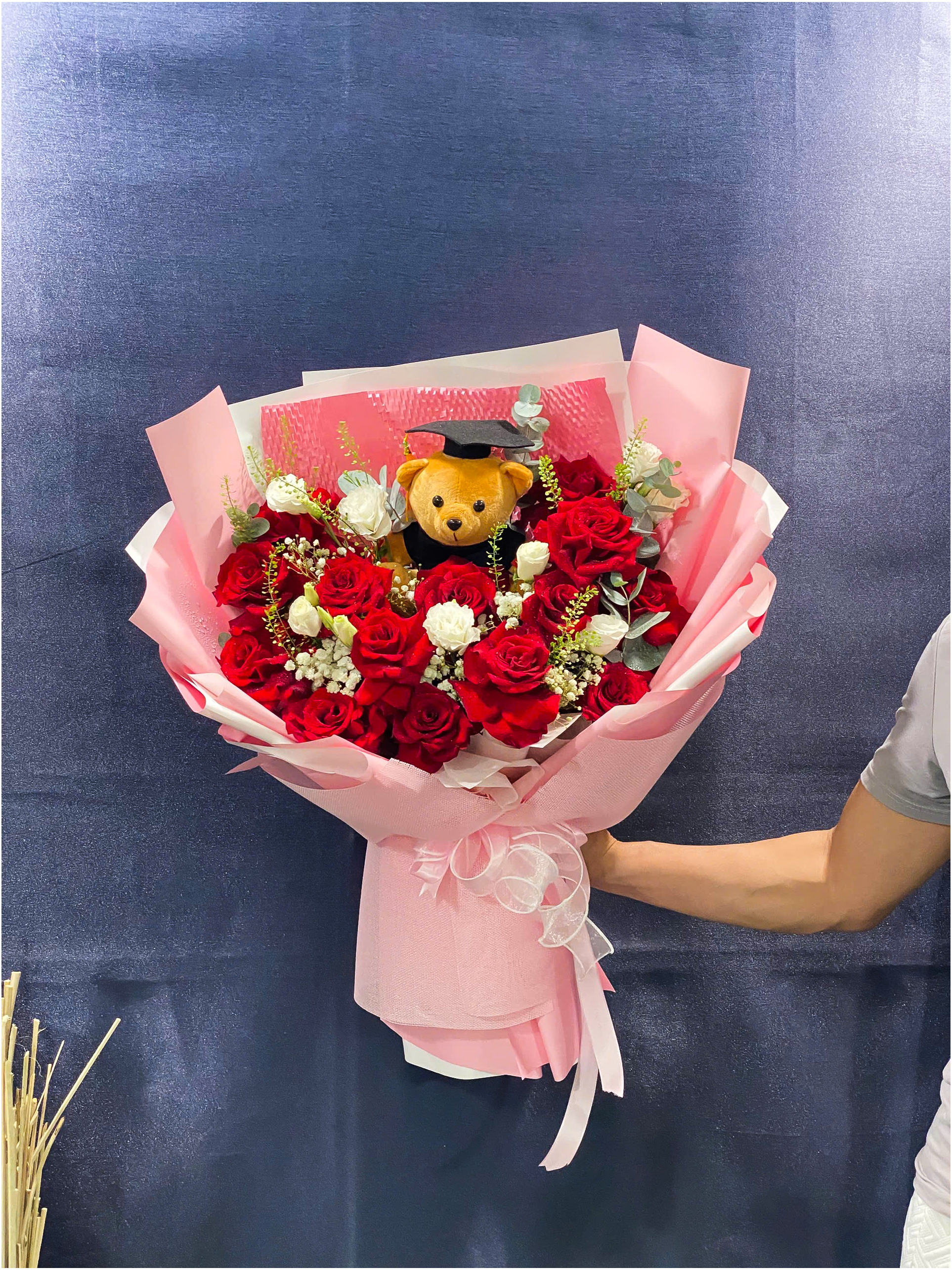 Bó Hoa Tốt Nghiệp Gấu Teddy Hồng Luxury