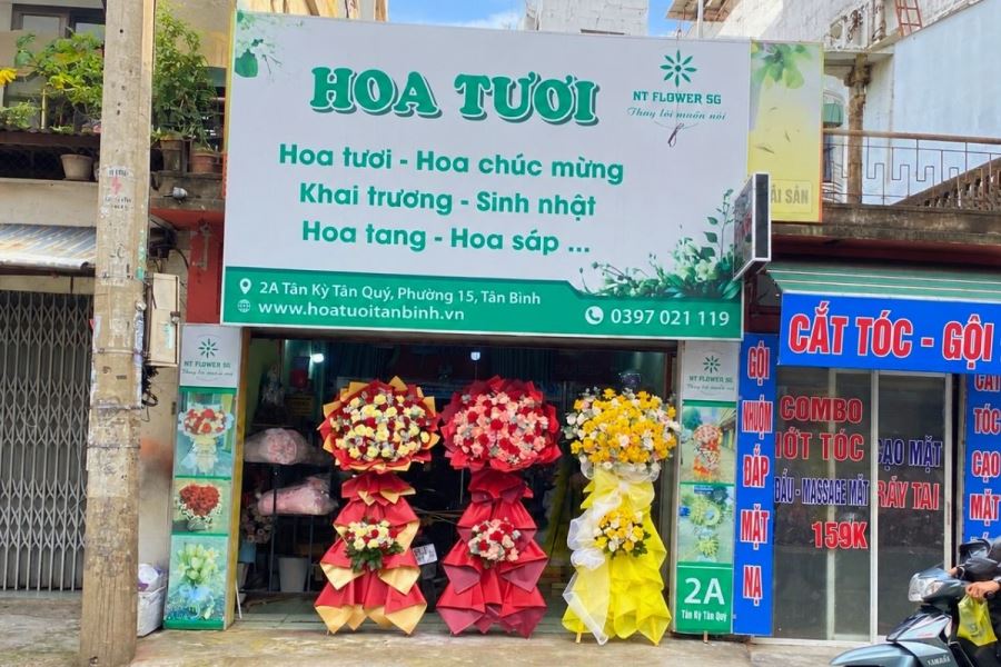 Cửa h&agrave;ng hoa tươi NT Flower SG