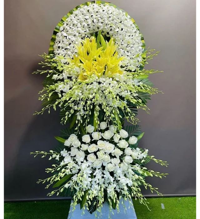 Kệ hoa tang lễ NT Flower SG