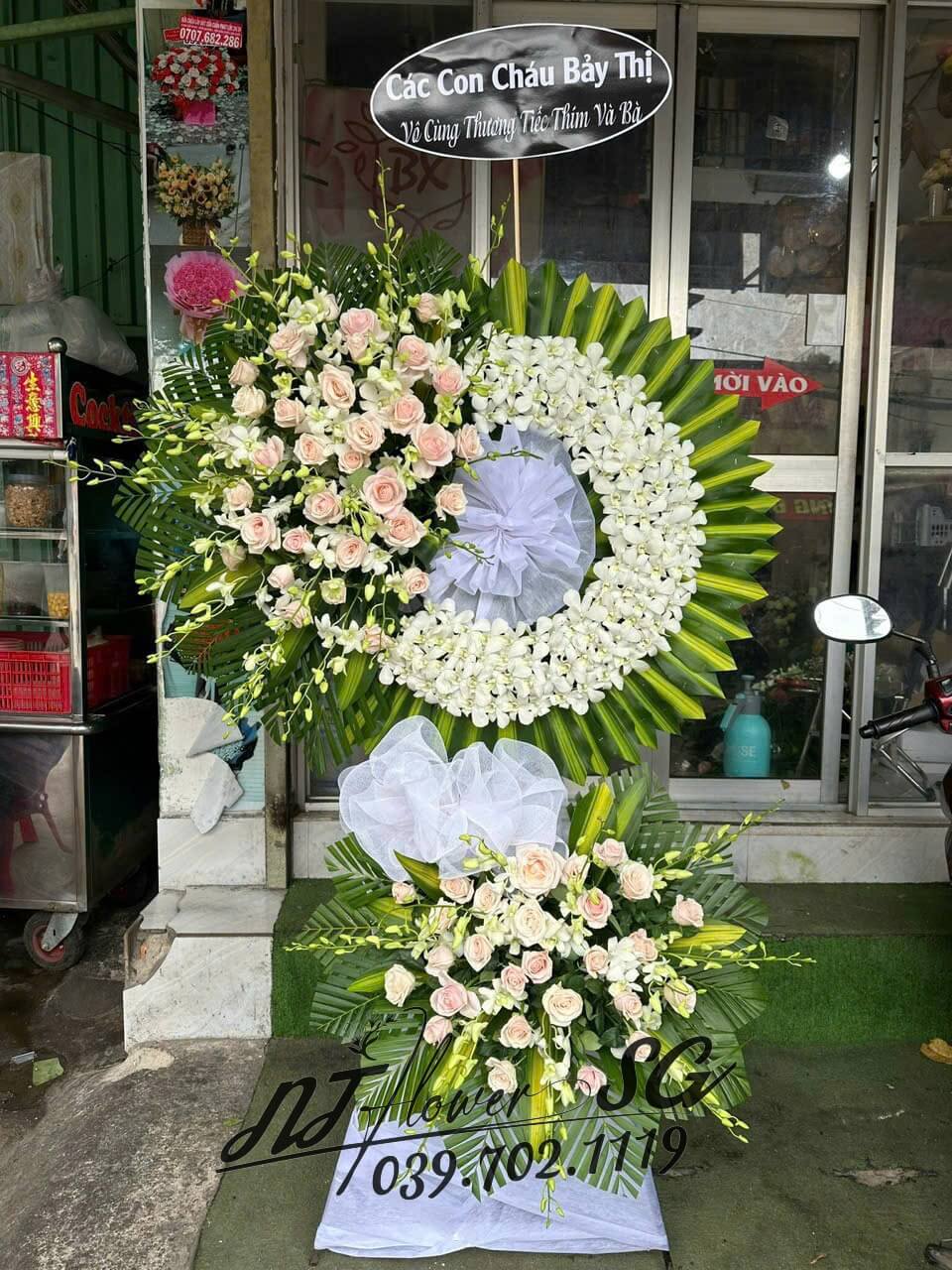 Hoa Tang Trắng Kem HT03