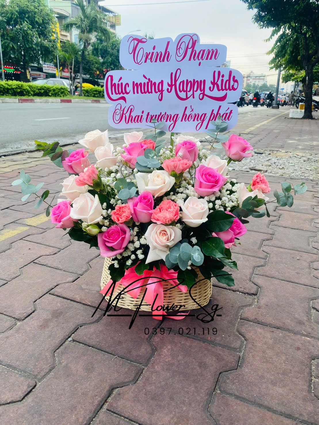 Giỏ Hoa Tươi  Hồng Nhỏ GH40