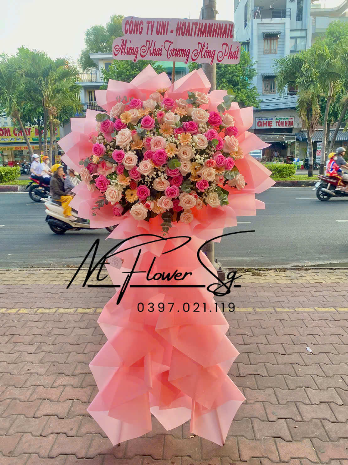 Kệ hoa khai trương 037